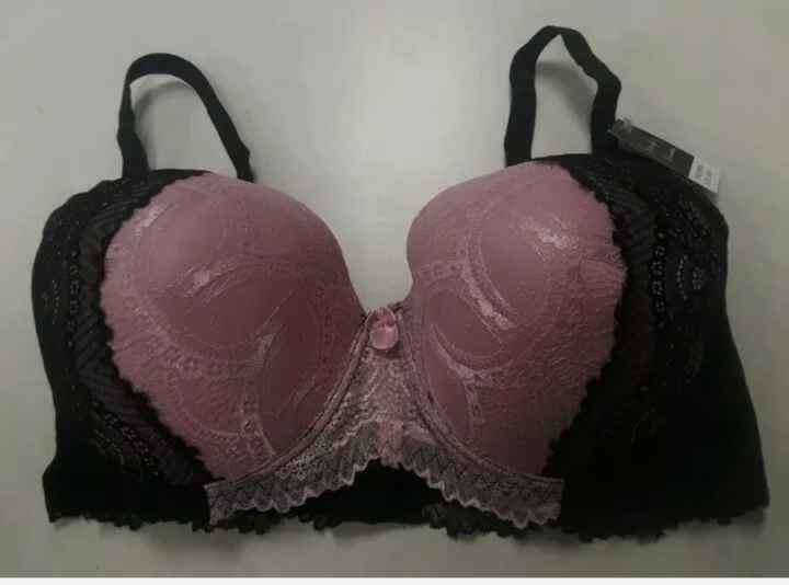 NWT Women's Underwire Bra Adjustable Straps