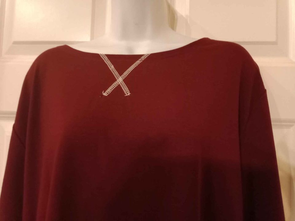 NWT Women's XL Burgundy Shirt