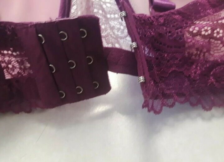 Women's Underwire Bra Adjustable Straps Pink Lace w/ Purple Lace